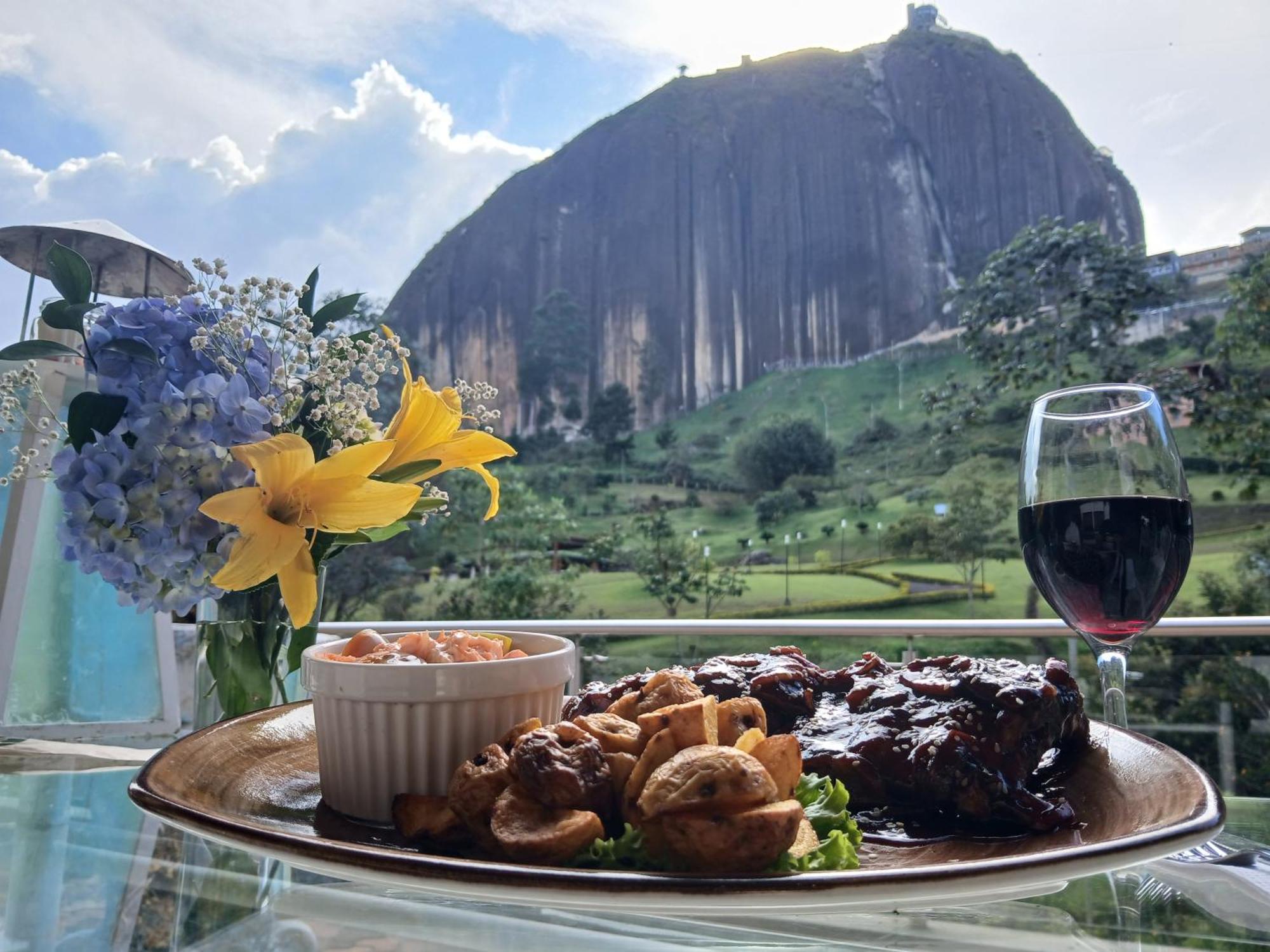 Piedra Del Penol Hotel Guatapé 외부 사진